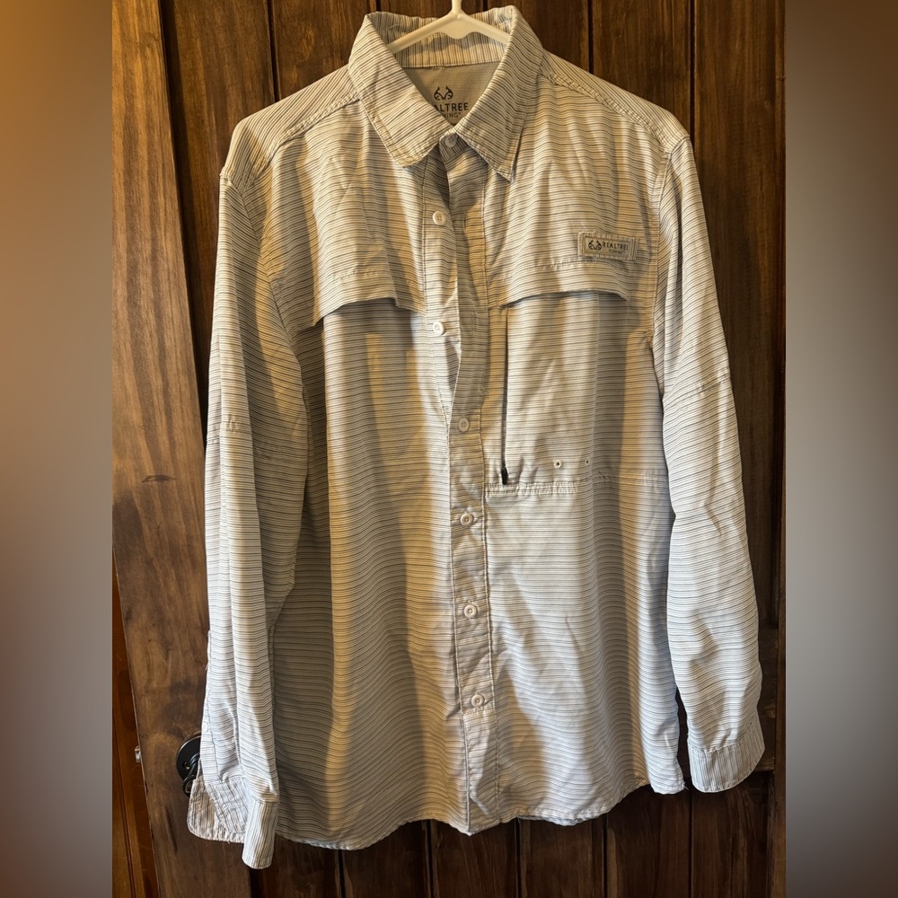 Real Tree Long Sleeve Fishing Shirt Gray White Stripe Size Small